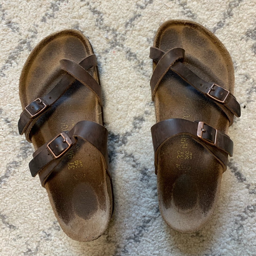 Birkenstock’s Mayari brown leather